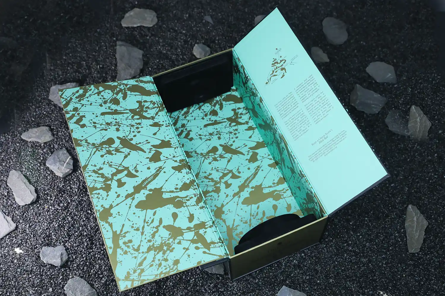 Champagne Gift Box - Alcohol Gift Packaging - Noble Bespoke - Photo 2
