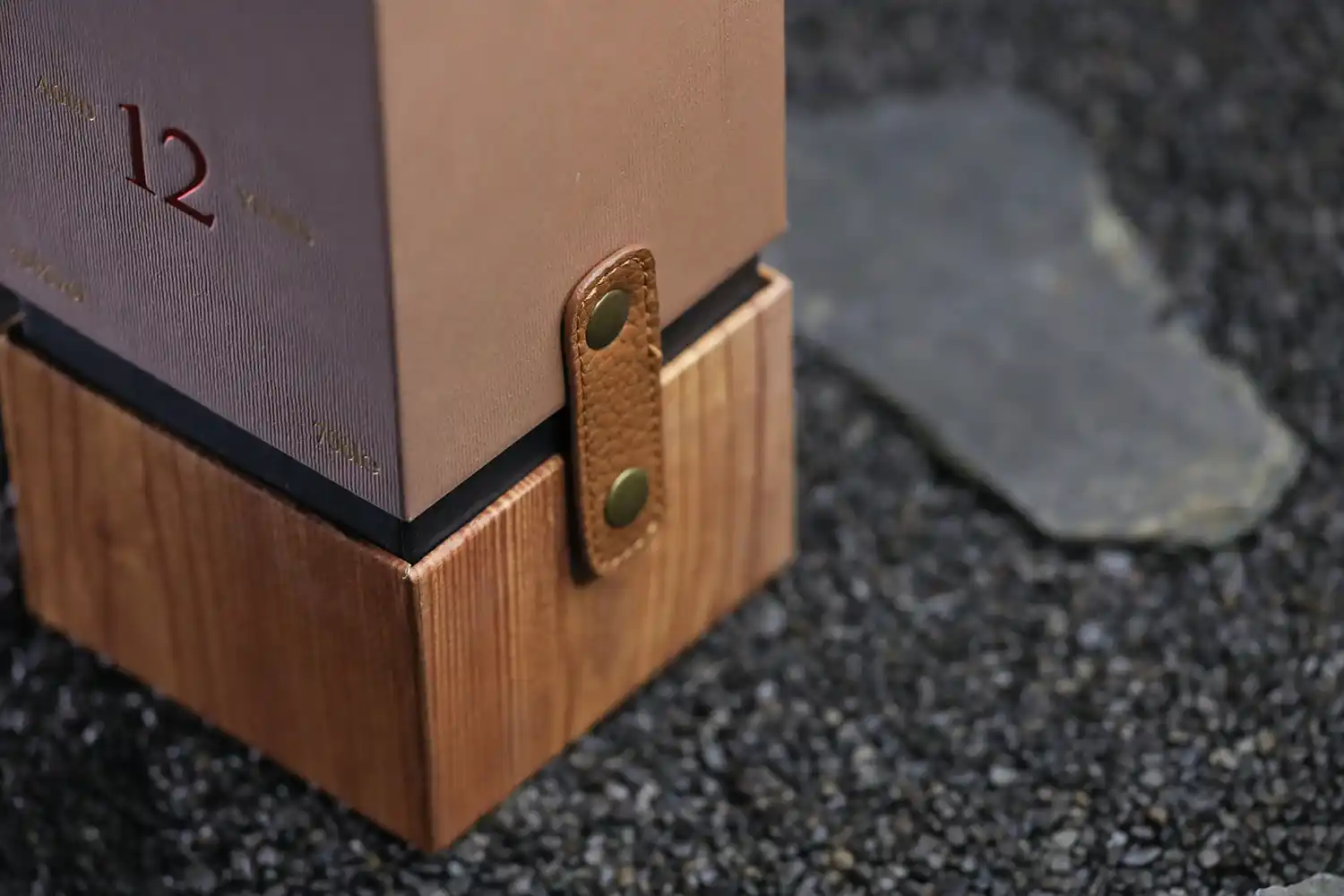 Knockando Whisky Box - Alcohol gift packaging - Noble Bespoke - Photo 2