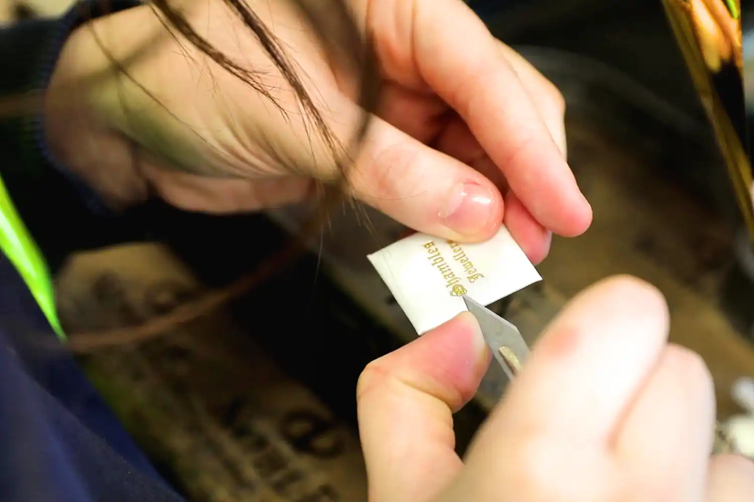Noble Luxury packaging - Detailed removal of excess foil after hot foil embossing